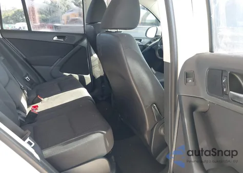 2015 Volkswagen Tiguan S из США, поврежденный, VIN WVGAV7AXXFW571961